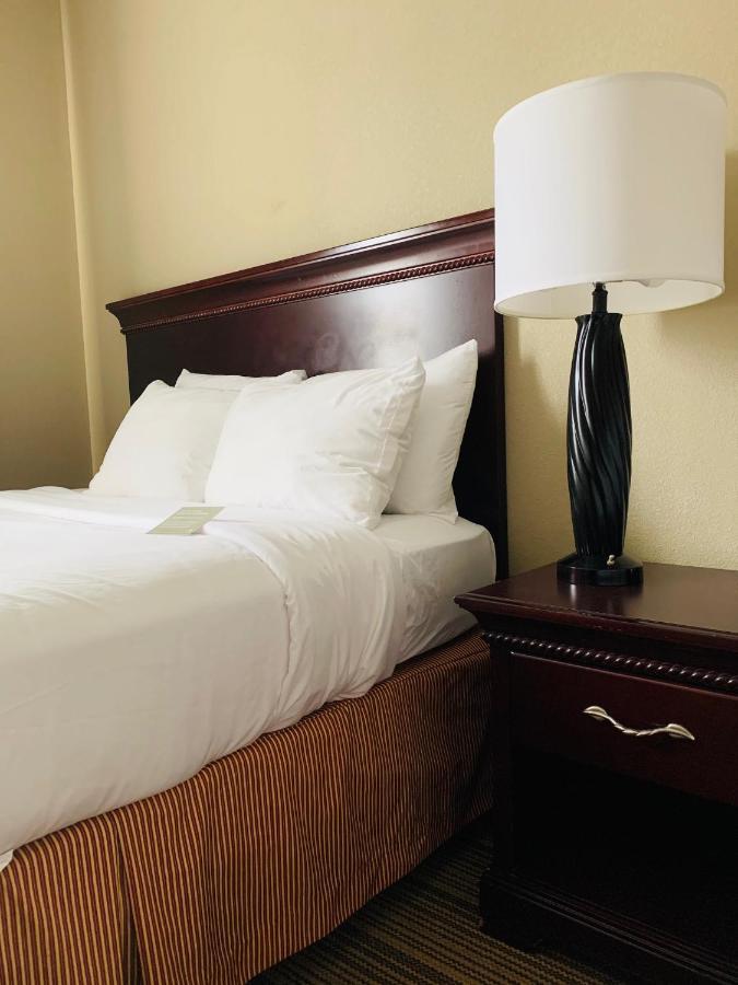 Country Inn & Suites By Radisson, Ithaca, Ny エクステリア 写真